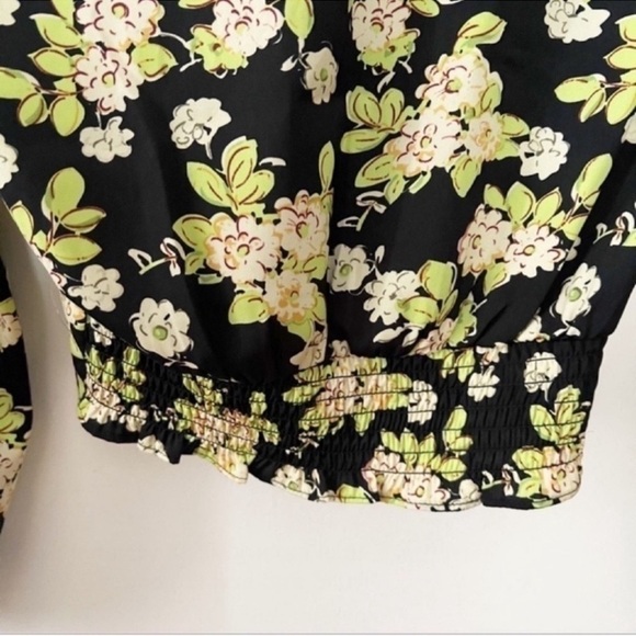 Industry Green Floral Print Wrap Front Blouse Satin Size Small NEW Smocked Waist - Picture 7 of 7